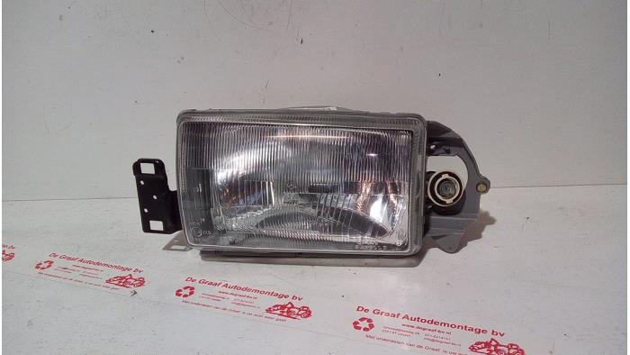 Gebrauchte Scheinwerfer links Alfa Romeo 33 (905) Preis € 65,00 Margenregelung angeboten von de Graaf autodemontage B.V.