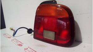Gebrauchte Rücklicht rechts Suzuki Baleno (GC/GD) 1.3 GL 16V Preis € 30,00 Margenregelung angeboten von de Graaf autodemontage B.V.