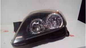 Used Headlight, left Opel Astra H (L48) 1.8 16V Price € 55,00 Margin scheme offered by de Graaf autodemontage B.V.