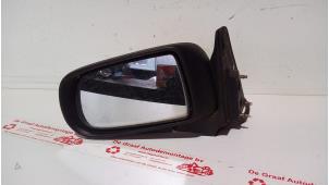 Used Wing mirror, left Mazda Demio (DW) 1.3 16V Price € 30,00 Margin scheme offered by de Graaf autodemontage B.V.