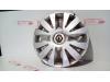 Wheel cover (spare) from a Renault Clio IV (5R), 2012 / 2021 0.9 Energy TCE 90 12V, Hatchback, 4-dr, Petrol, 898cc, 66kW (90pk), FWD, H4B400; H4BA4; H4B408; H4BB4, 2012-11 / 2021-08 2013