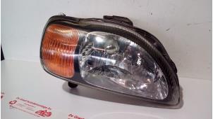 Used Headlight, right Suzuki Baleno (GC/GD) 1.3 GL 16V Price € 40,00 Margin scheme offered by de Graaf autodemontage B.V.