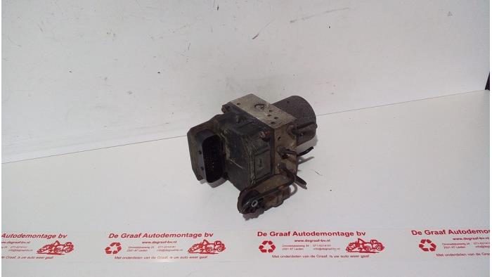 Usagé Bloc ABS Rover 75 Tourer 2.5 V6 24V Prix € 75,00 Règlement à la marge proposé par de Graaf autodemontage B.V.