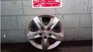 Used Wheel Kia Cee'd Sporty Wagon (EDF) 1.6 16V Price € 40,00 Margin scheme offered by de Graaf autodemontage B.V.