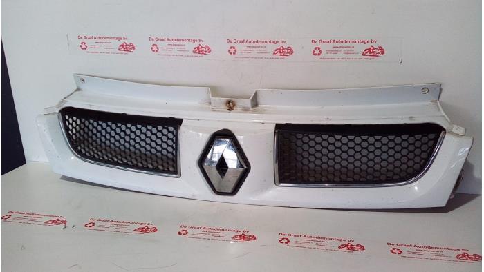 Używane Grill Renault Trafic New (FL) 1.9 dCi 100 16V Cena € 45,00 Procedura marży oferowane przez de Graaf autodemontage B.V.