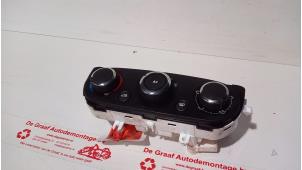 Used Heater control panel Renault Clio Price € 30,00 Margin scheme offered by de Graaf autodemontage B.V.