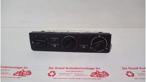 Usados Panel de control de calefacción BMW 3 serie (E46/4) 316i 16V Precio € 30,00 Norma de margen ofrecido por de Graaf autodemontage B.V.