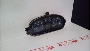 Used Odometer KM Renault Scénic I (JA) 1.6 16V Price € 50,00 Margin scheme offered by de Graaf autodemontage B.V.
