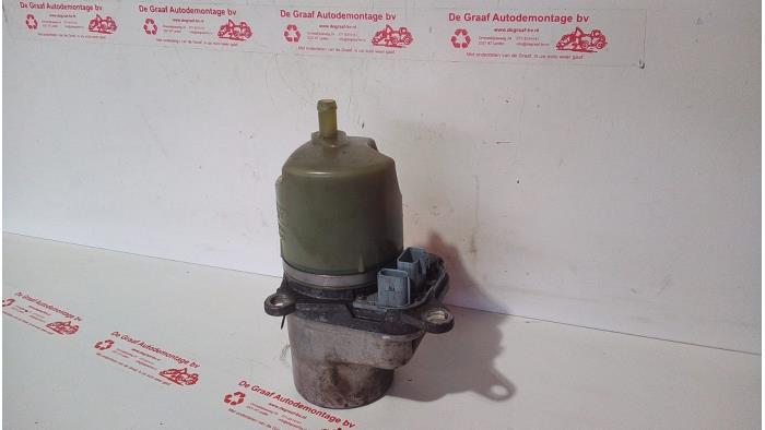 Power steering pump from a Volvo V50 (MW) 2.4 20V 2005