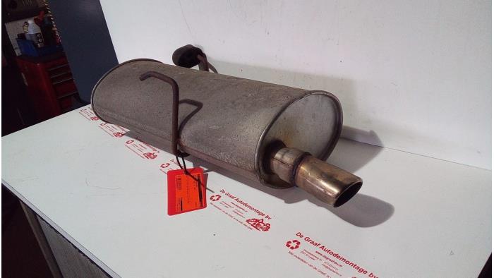 Auspuff Enddämpfer van een Peugeot 206 (2A/C/H/J/S) 2.0 GTI 16V 1999