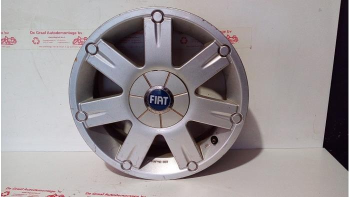 Używane Obrecz Fiat Panda (169) Cena € 65,00 Procedura marży oferowane przez de Graaf autodemontage B.V.