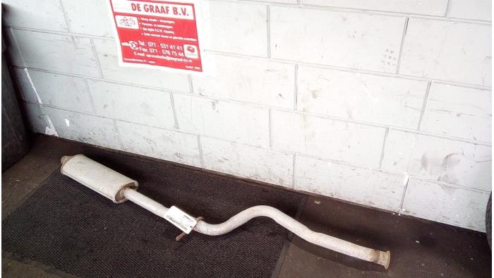 Gebrauchte Auspuff Mitteldämpfer Peugeot 205 II (20A/C) 1.4 Preis € 30,00 Margenregelung angeboten von de Graaf autodemontage B.V.