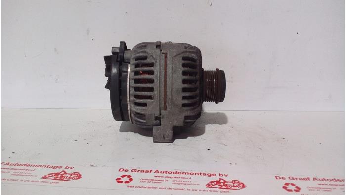 Gebrauchte Dynamo Volvo V40 (VW) 2.0 16V Preis € 40,00 Margenregelung angeboten von de Graaf autodemontage B.V.