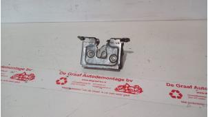 Begagnade Låsmekanism, motorhuv Mini Mini (R56) 1.4 16V One Pris € 25,00 Marginaltabell erbjuds av de Graaf autodemontage B.V.