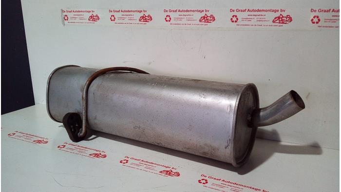 Gebrauchte Auspuff Enddämpfer Peugeot 206 (2A/C/H/J/S) 1.4 XR,XS,XT,Gentry Preis € 35,00 Margenregelung angeboten von de Graaf autodemontage B.V.