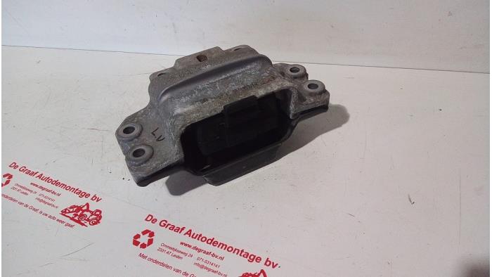 Used Engine mount Volkswagen Golf VI (5K1) 1.4 TSI 122 16V Price € 25,00 Margin scheme offered by de Graaf autodemontage B.V.