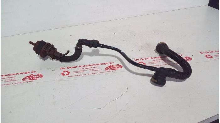 Usagé Ventilation carter Citroen C3 (FC/FL/FT) 1.1 Prix € 25,00 Règlement à la marge proposé par de Graaf autodemontage B.V.