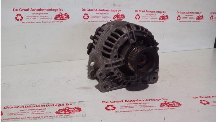 Used Dynamo Volkswagen Golf IV Variant (1J5) 1.6 16V Price € 30,00 Margin scheme offered by de Graaf autodemontage B.V.