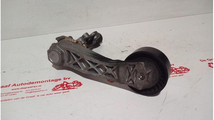 Usados Rodillo tensor correa múltiple Peugeot Partner Tepee (7A/B/C/D/E/F/G/J/P/S) 1.6 VTI 16V Phase 1 Precio € 20,00 Norma de margen ofrecido por de Graaf autodemontage B.V.