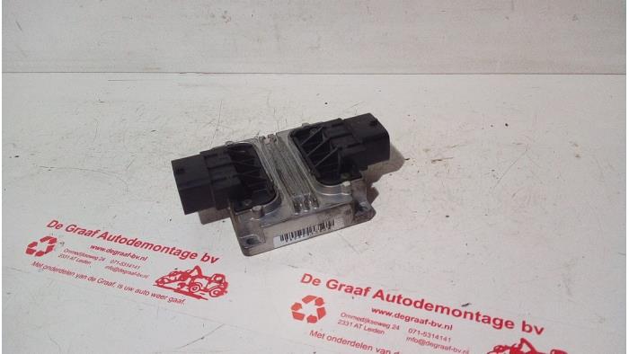 Used Automatic gearbox computer Opel Signum (F48) 3.2 V6 24V Price € 125,00 Margin scheme offered by de Graaf autodemontage B.V.