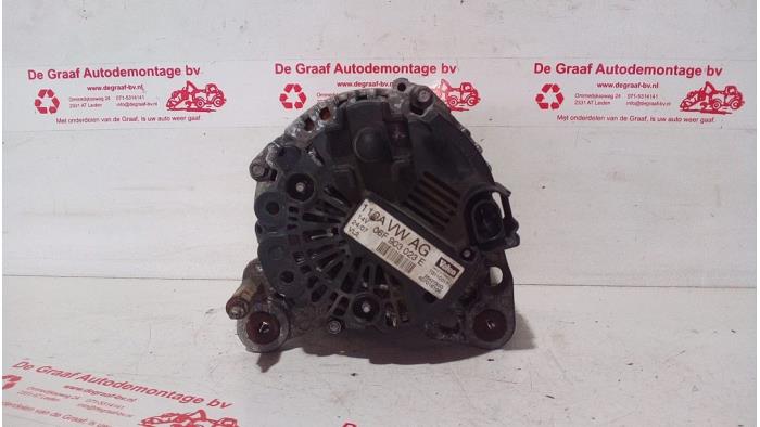 Used Dynamo Volkswagen Caddy III (2KA,2KH,2CA,2CH) 2.0 SDI Price € 50,00 Margin scheme offered by de Graaf autodemontage B.V.
