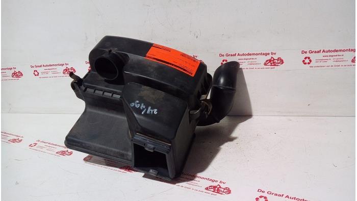 Gebrauchte Luftfiltergehäuse Kia Picanto (BA) 1.1 12V Preis € 35,00 Margenregelung angeboten von de Graaf autodemontage B.V.