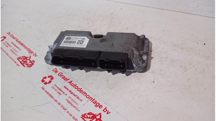 Used Engine management computer Volkswagen Polo IV (9N1/2/3) 1.4 16V Price € 75,00 Margin scheme offered by de Graaf autodemontage B.V.