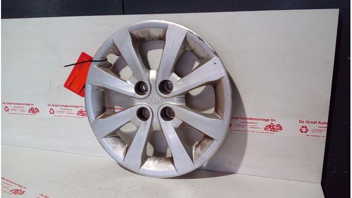 Używane Kolpak Kia Rio III (UB) Cena € 12,50 Procedura marży oferowane przez de Graaf autodemontage B.V.