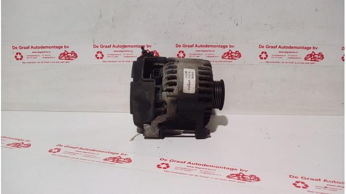 Dynamo van een Ford Transit Connect 1.8 TDCi 75 2007