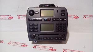 Used Radio CD player Jaguar X-type 2.1 V6 24V Price € 100,00 Margin scheme offered by de Graaf autodemontage B.V.