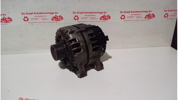Begagnade Dynamo Renault Laguna II Grandtour (KG) 3.0 V6 24V Pris € 50,00 Marginaltabell erbjuds av de Graaf autodemontage B.V.