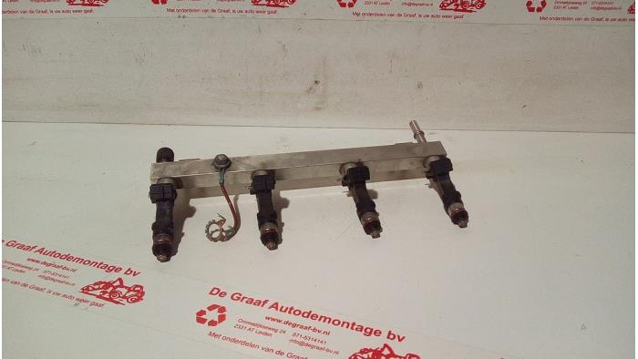 Usagé Système d'injection Opel Corsa E 1.4 16V Prix € 40,00 Règlement à la marge proposé par de Graaf autodemontage B.V.