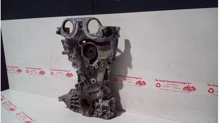 Usagé Couvercle de distribution Opel Corsa E 1.4 16V Prix € 200,00 Règlement à la marge proposé par de Graaf autodemontage B.V.