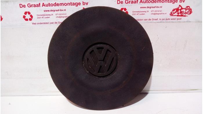 Używane Kolpak Volkswagen Transporter T4 Cena € 12,50 Procedura marży oferowane przez de Graaf autodemontage B.V.