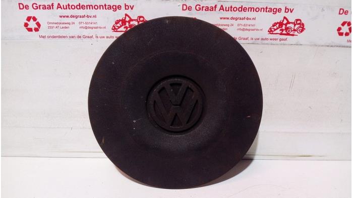 Używane Kolpak Volkswagen Transporter T4 Cena € 12,50 Procedura marży oferowane przez de Graaf autodemontage B.V.