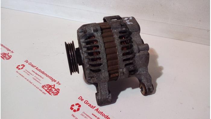 Begagnade Dynamo Renault Twingo (C06) 1.2 16V Pris € 30,00 Marginaltabell erbjuds av de Graaf autodemontage B.V.