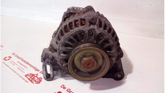 Dynamo from a Renault Twingo (C06) 1.2 16V 2003