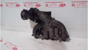 Usagé Tubulure d'admission Volkswagen Transporter T5 1.9 TDi Prix € 65,00 Règlement à la marge proposé par de Graaf autodemontage B.V.
