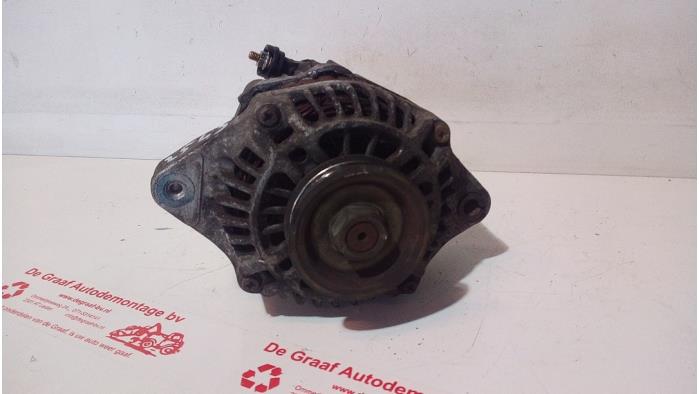 Used Dynamo Honda Civic (EJ/EK) 1.4iS 16V Price € 40,00 Margin scheme offered by de Graaf autodemontage B.V.