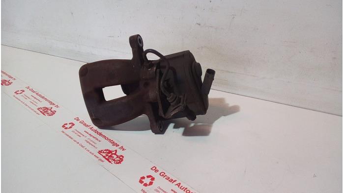 Gebrauchte Bremszange links hinten Volkswagen Passat Variant (3C5) 2.0 FSI 16V Preis € 90,00 Margenregelung angeboten von de Graaf autodemontage B.V.