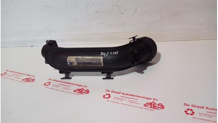 Gebrauchte Intercooler Rohr Volkswagen Golf VI Variant (AJ5/1KA) 1.2 TSI BlueMotion Preis € 25,00 Margenregelung angeboten von de Graaf autodemontage B.V.