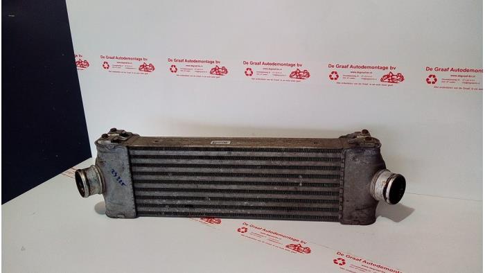 Usados Intercooler Ford Transit 2.2 TDCi 16V Precio € 35,00 Norma de margen ofrecido por de Graaf autodemontage B.V.