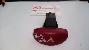 Used Panic lighting switch Peugeot 206 (2A/C/H/J/S) 1.6 XS,XT Price on request offered by de Graaf autodemontage B.V.