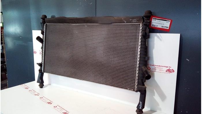 Usagé Radiateur Ford Transit 2.2 TDCi 16V Prix € 50,00 Règlement à la marge proposé par de Graaf autodemontage B.V.