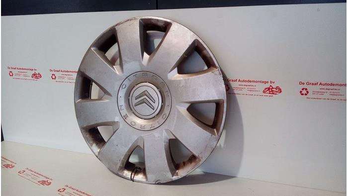 Używane Kolpak Citroen C4 Berline (LC) 1.6 16V VTi 120 Cena € 12,50 Procedura marży oferowane przez de Graaf autodemontage B.V.