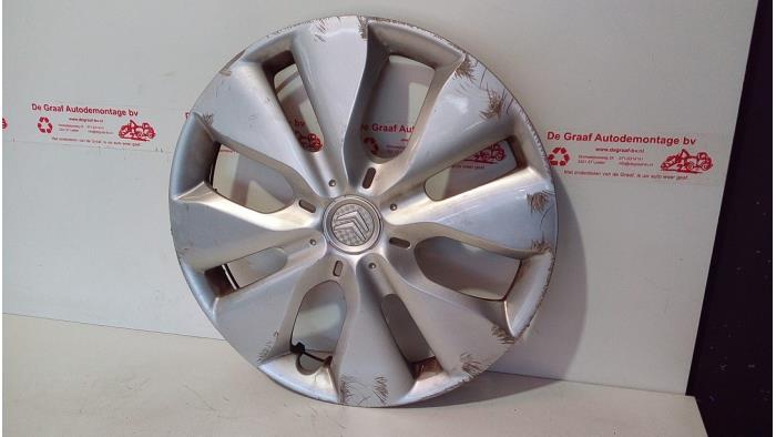 Używane Kolpak Citroen C1 Cena € 12,50 Procedura marży oferowane przez de Graaf autodemontage B.V.