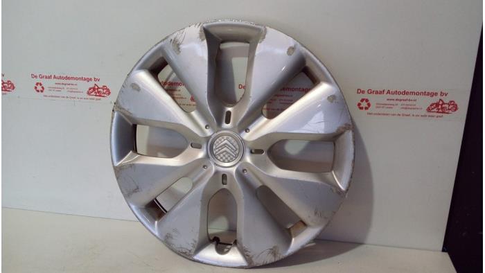 Używane Kolpak Citroen C1 Cena € 12,50 Procedura marży oferowane przez de Graaf autodemontage B.V.