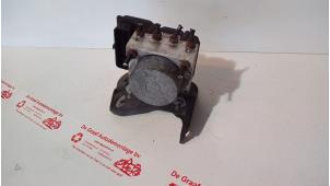 Begagnade ABS-pump Opel Corsa D 1.2 16V Pris € 175,00 Marginaltabell erbjuds av de Graaf autodemontage B.V.