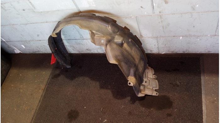 Używane Nadkole Daihatsu Cuore (L251/271/276) 1.0 12V DVVT Cena € 30,00 Procedura marży oferowane przez de Graaf autodemontage B.V.