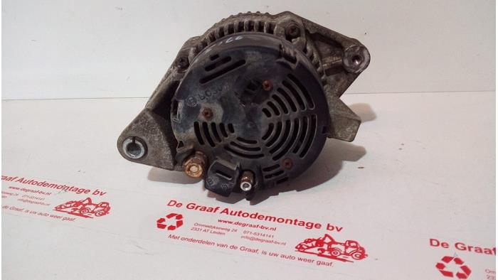 Begagnade Dynamo Opel Corsa B (73/78/79) 1.4i Pris € 35,00 Marginaltabell erbjuds av de Graaf autodemontage B.V.